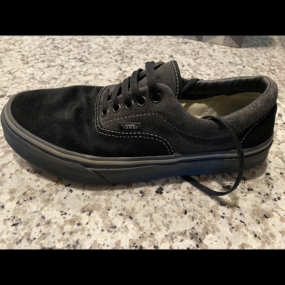 Vans - Picture 7 of 8